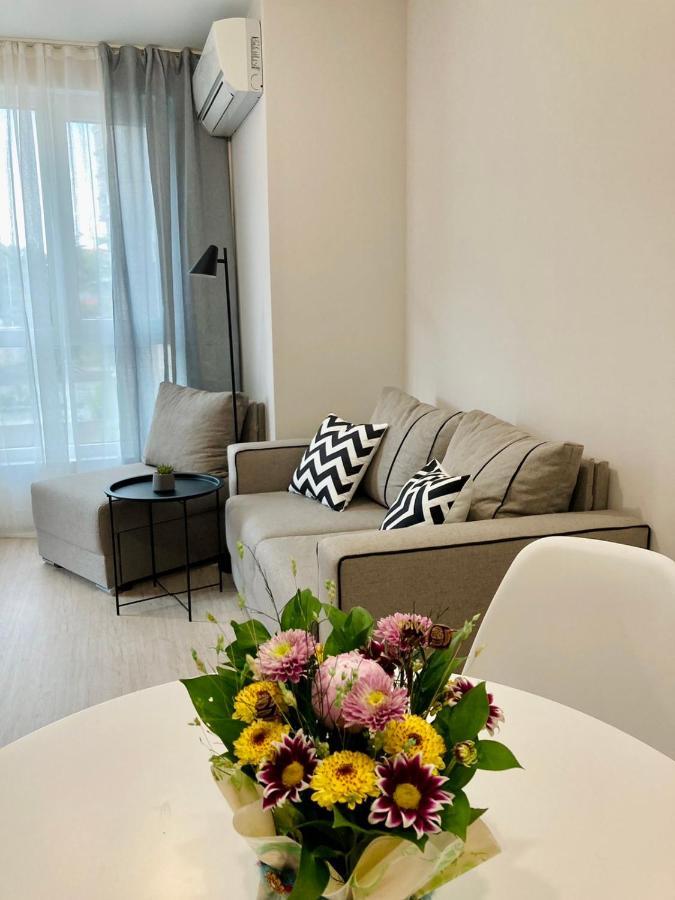 Pearl Apartments Burgas City Exteriér fotografie