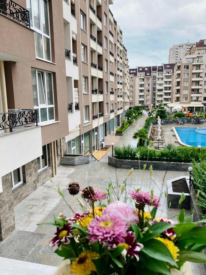 Pearl Apartments Burgas City Exteriér fotografie